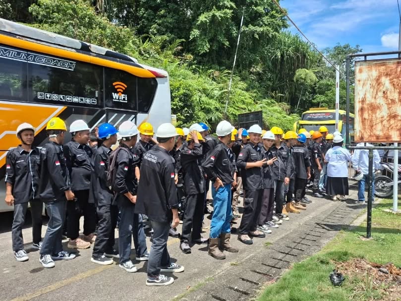 Kunjungan Industri Kelas XII TITL Angkatan 2026