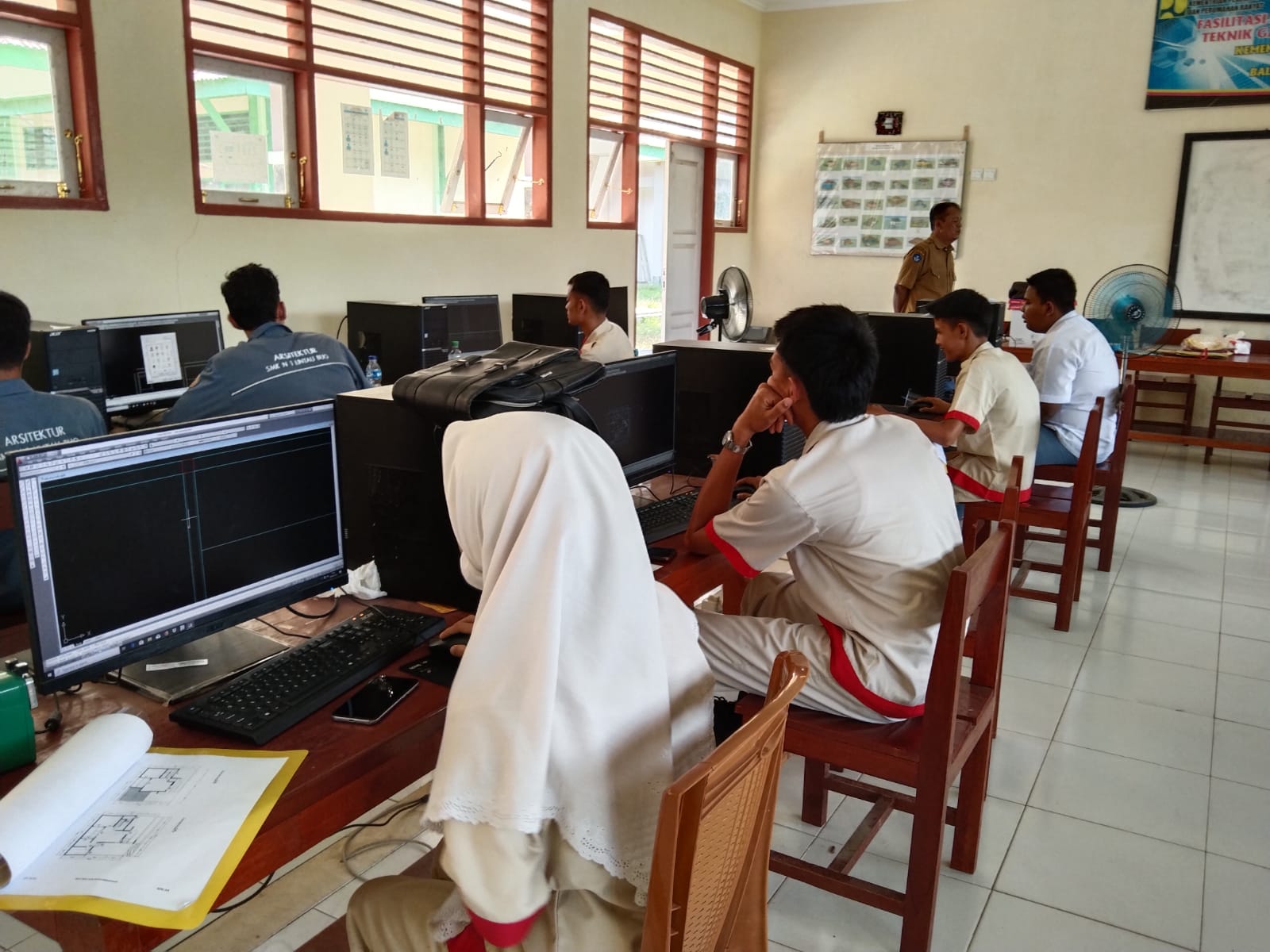 Teknik Konstruksi Dan Properti